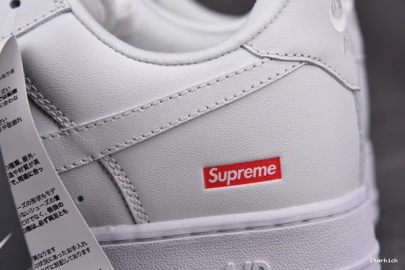 CU9225-100 Supreme Force Air White 1 Low Nike 0212